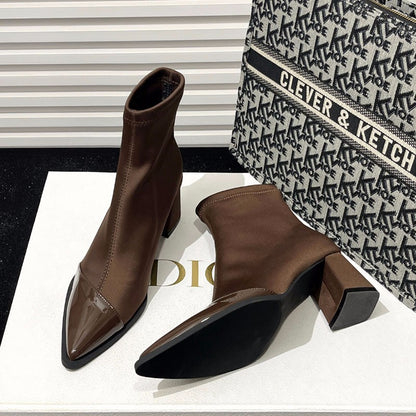 Bottines à bout pointu pour femmes grandes tailles